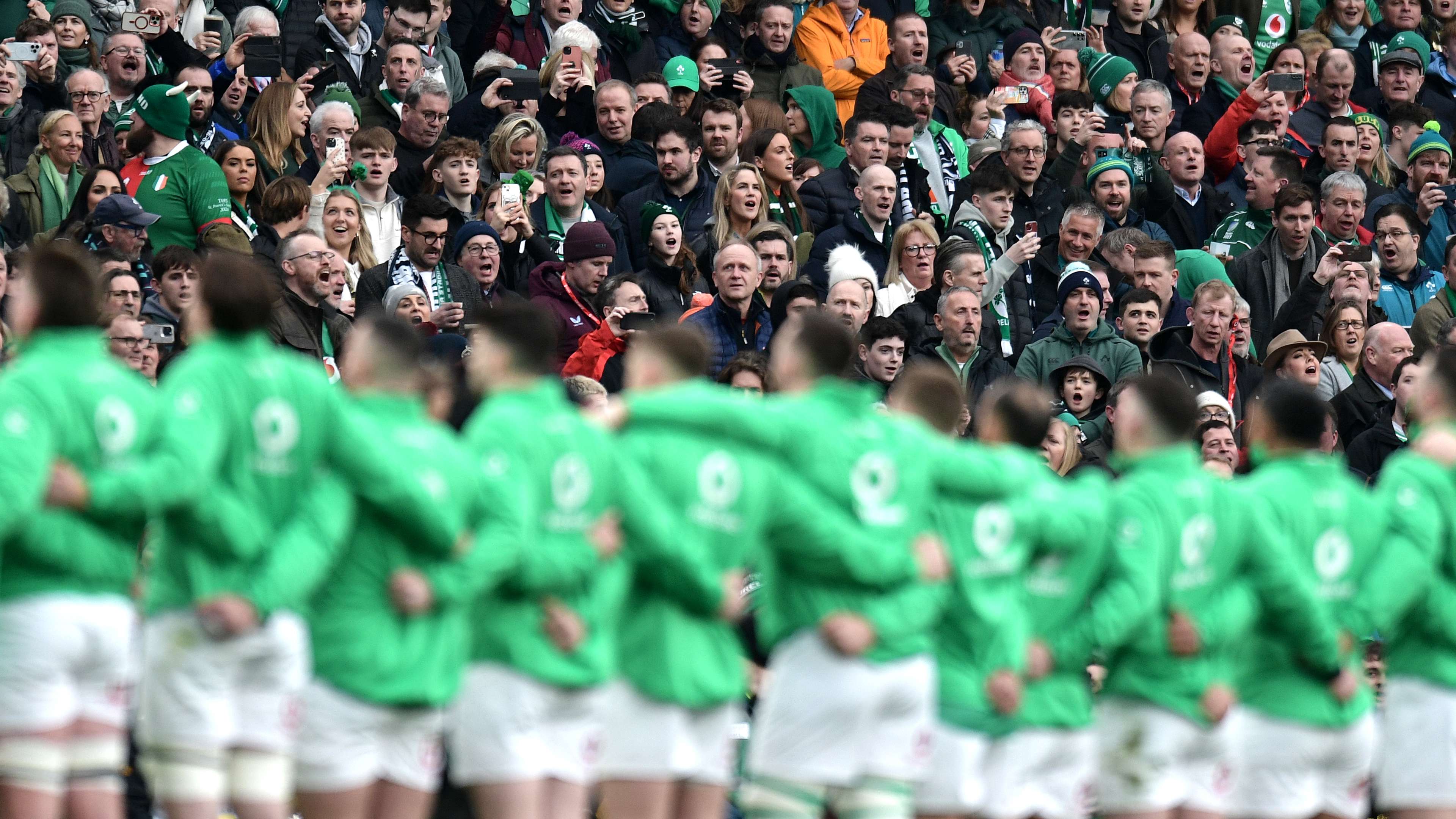 球队展现出 球队展现出