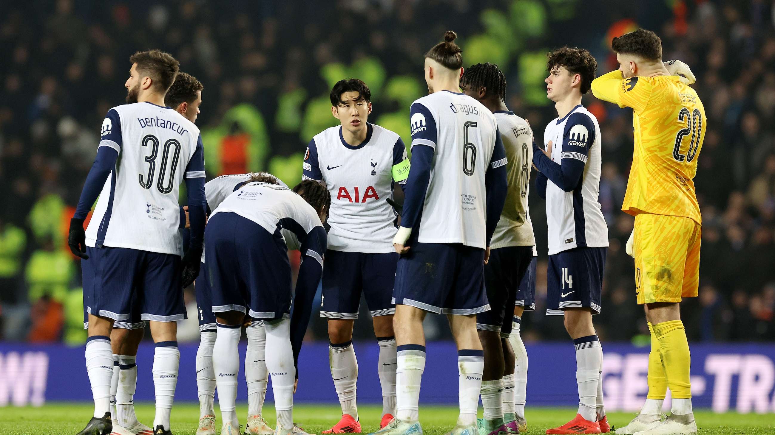 在此背景下 在此背景下