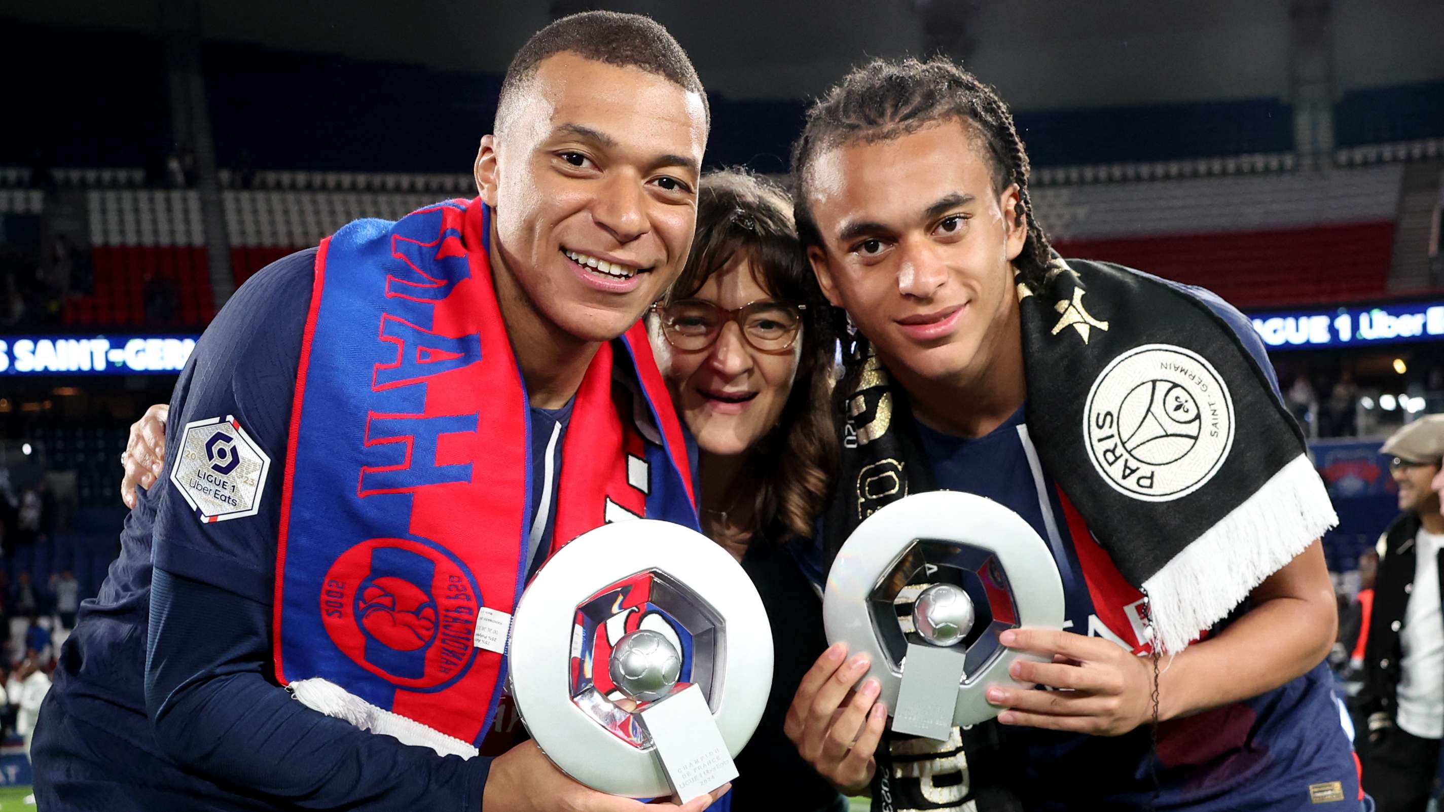 每场比赛都 每场比赛都