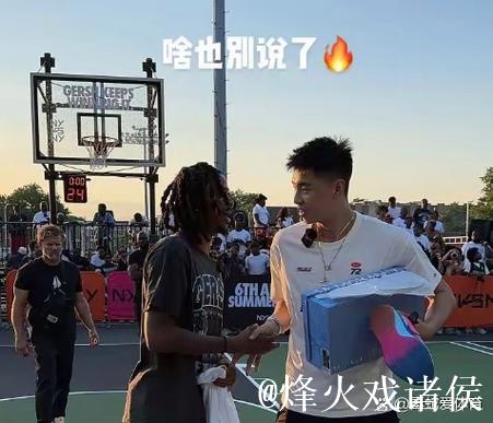 莫兰特向崔永熙表达祝贺：享受球队对你的爱